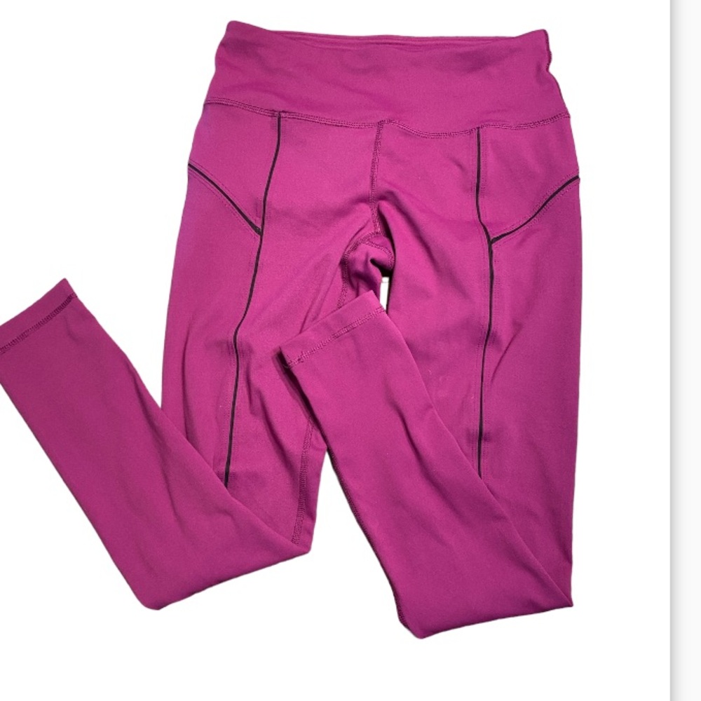Yogalicious leggings. Size small.  Plum color